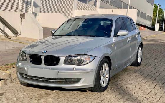 BMW 120i 2.0 TOP HATCH 16V GASOLINA 4P AUTOMÁTICO